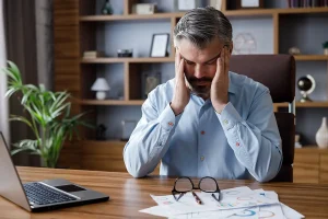 Protect your team this spring by preventing the spread of allergens and workplace illnesses with effective strategies for a healthier, safer office.